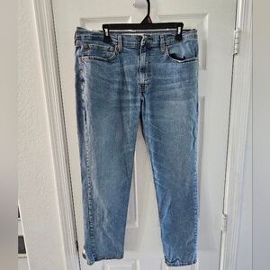 Men's Signature Levis Light Blue Straight Jeans